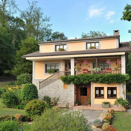 Santu Colás Casa rural *