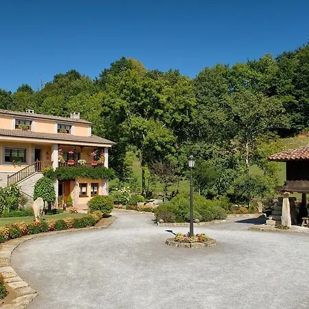 Landhaus Santu Colas