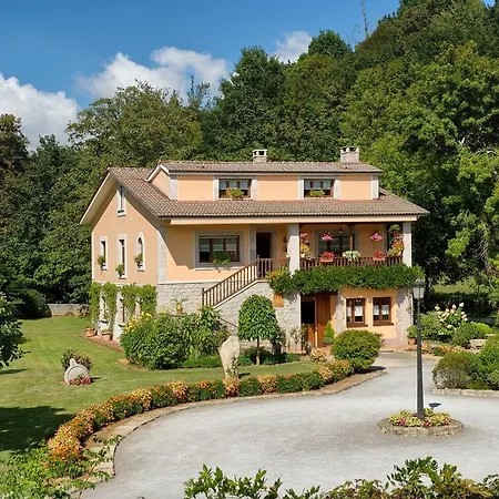 Santu Colás Casa rural *