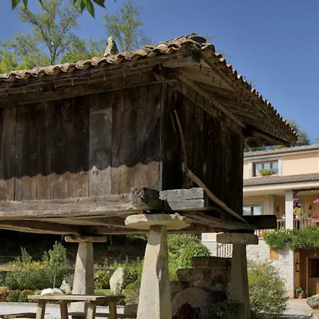 Landhaus Santu Colas